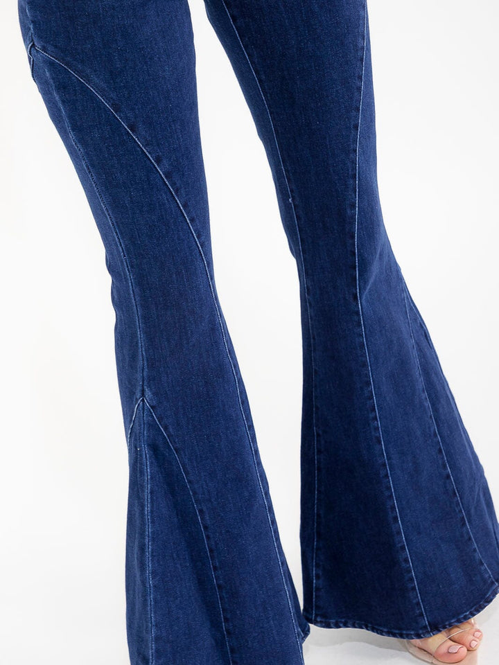 WOMEN'S BUTTON CLOSURE BELL LEG STRETCH DENIM PANTS