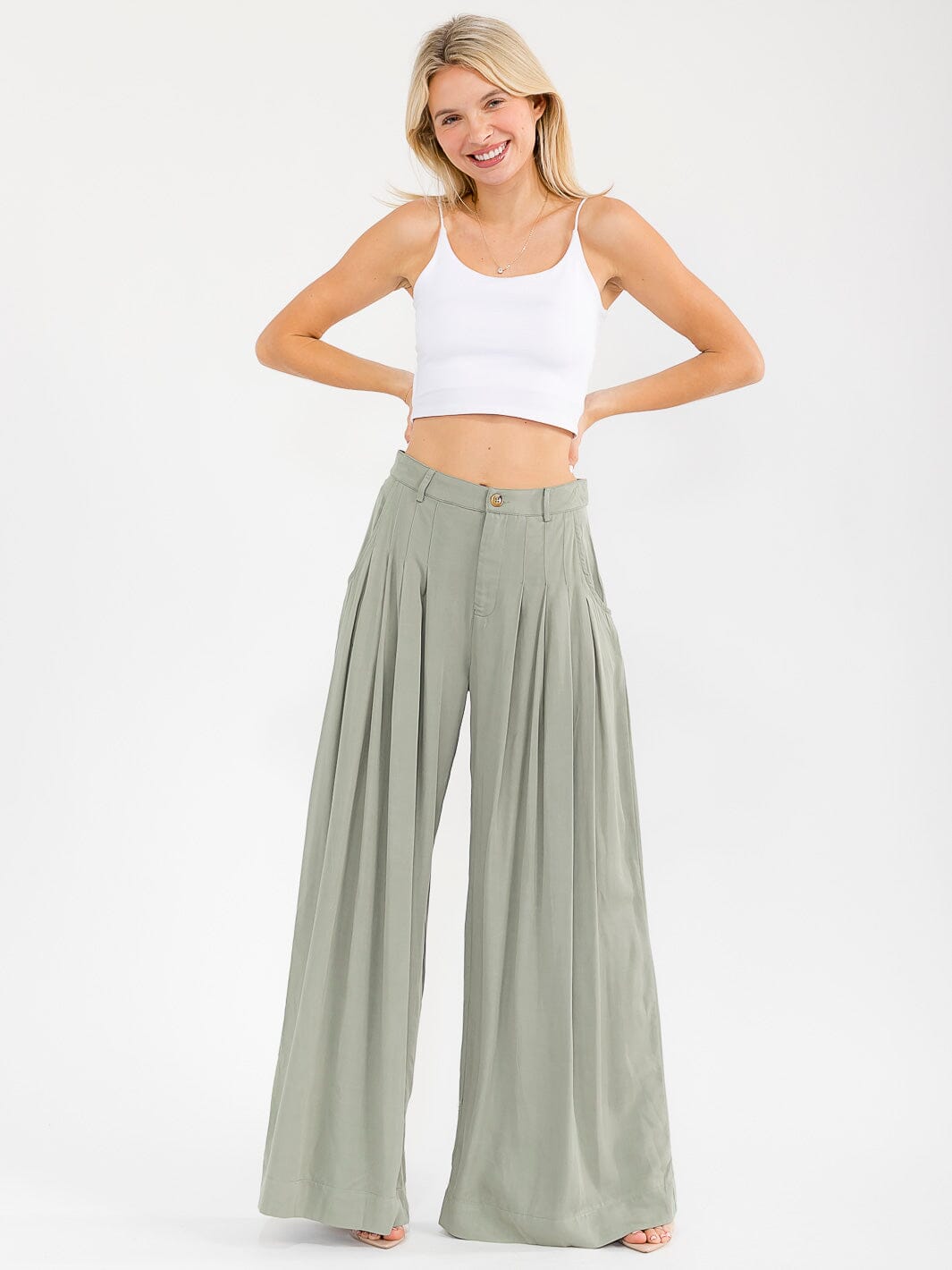 WOMEN'S BUTTON CLOSURE FRONT POCKET WIDE LEG PALAZZO PANTS
