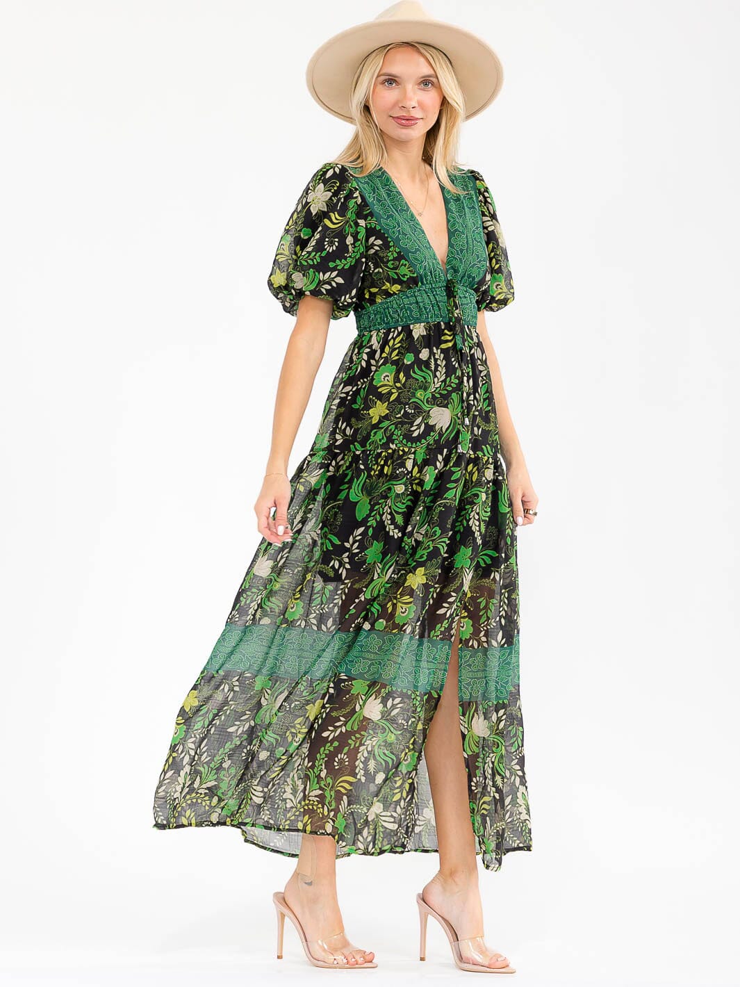 WOMEN'S SHORT PUFF SLEEVES V-NECK TIERED SLIT FLORAL PRINT MAXI DRESS