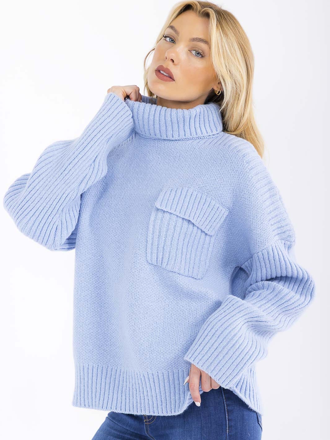 WOMEN'S LONG SLEEVE TURTLE NECK FRONT POCKET RIBBED PULLOVER SWEATER