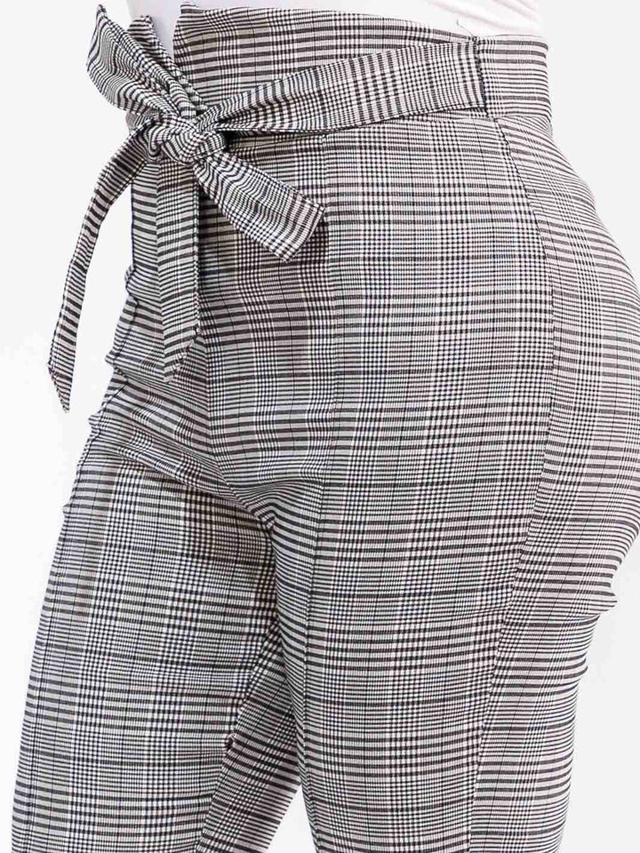 PLUS SIZE ZIPPER CLOSURE SELF TIE SKINNY LEG PLAID PANTS