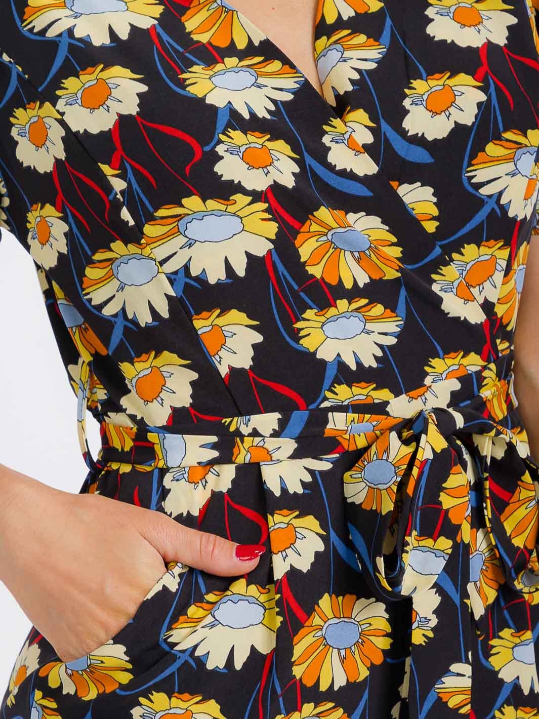 WOMEN'S SHORT SLEEVE SURPLICE SELF TIE FRONT POCKETS FLORAL JUMPSUIT