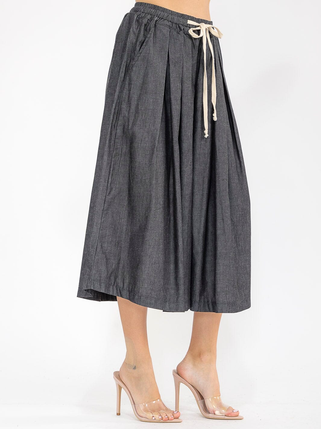 WOMEN'S ELASTIC WAIST FRONT POCKETS WIDE LEG PALAZZO DENIM BERMUDA