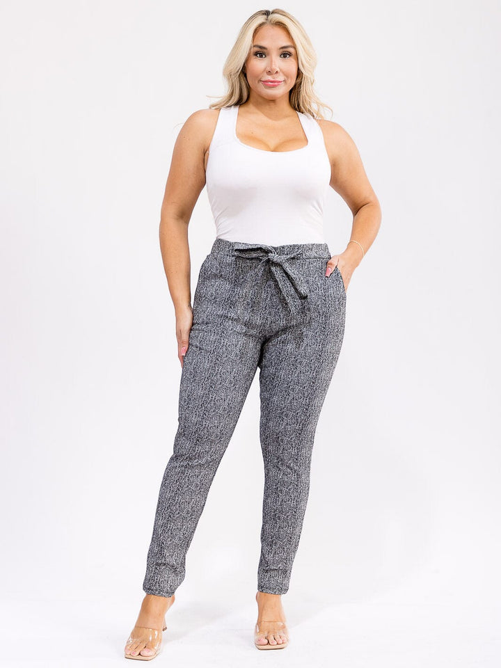 PLUS SIZE ELASTIC WAIST POCKETS SELF TIE SKINNY LEG PANTS