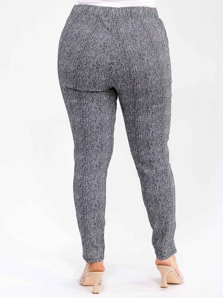 PLUS SIZE ELASTIC WAIST POCKETS SELF TIE SKINNY LEG PANTS