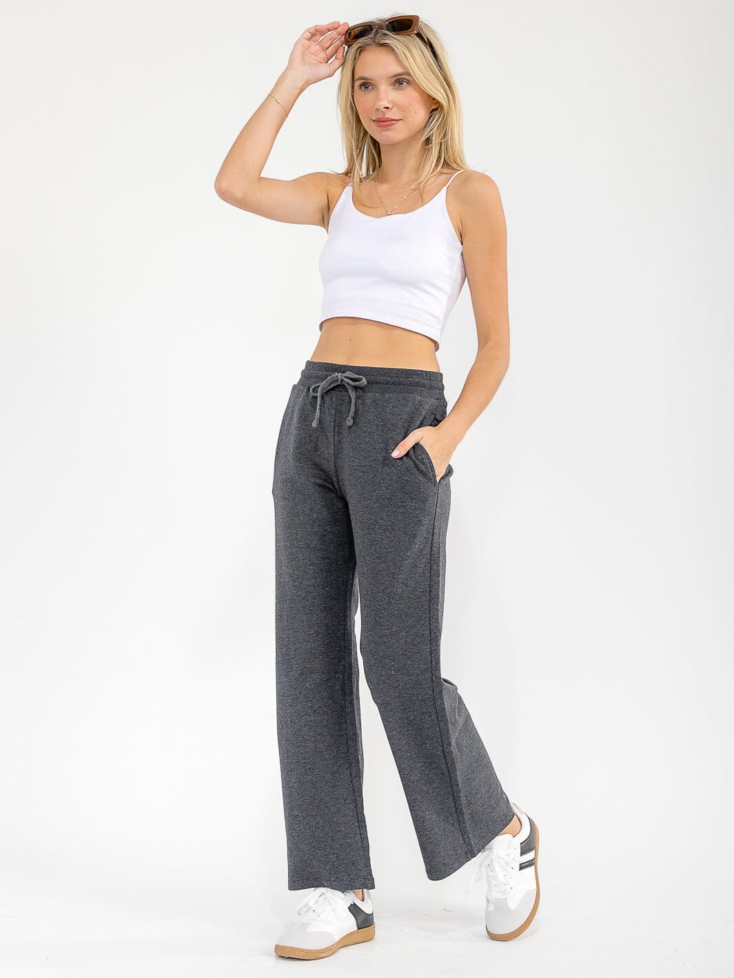 WOMEN'S ELASTIC WAIST FRONT POCKETS WIDE LEG PANTS