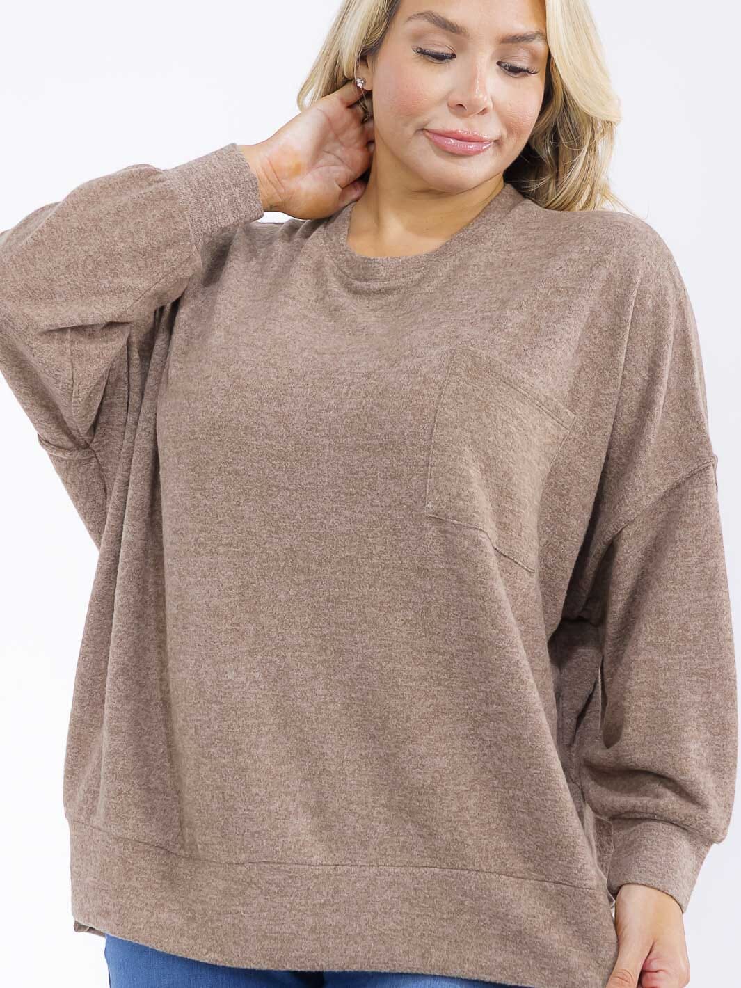 PLUS SIZE LONG SLEEVE FRONT POCKET TOP