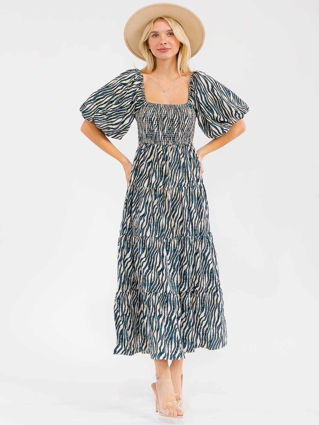 WOMEN'S SHORT PUFF SLEEVES SQUARE NECK SMOCK TIERED ANIMAL PRINT MAXI DRESS