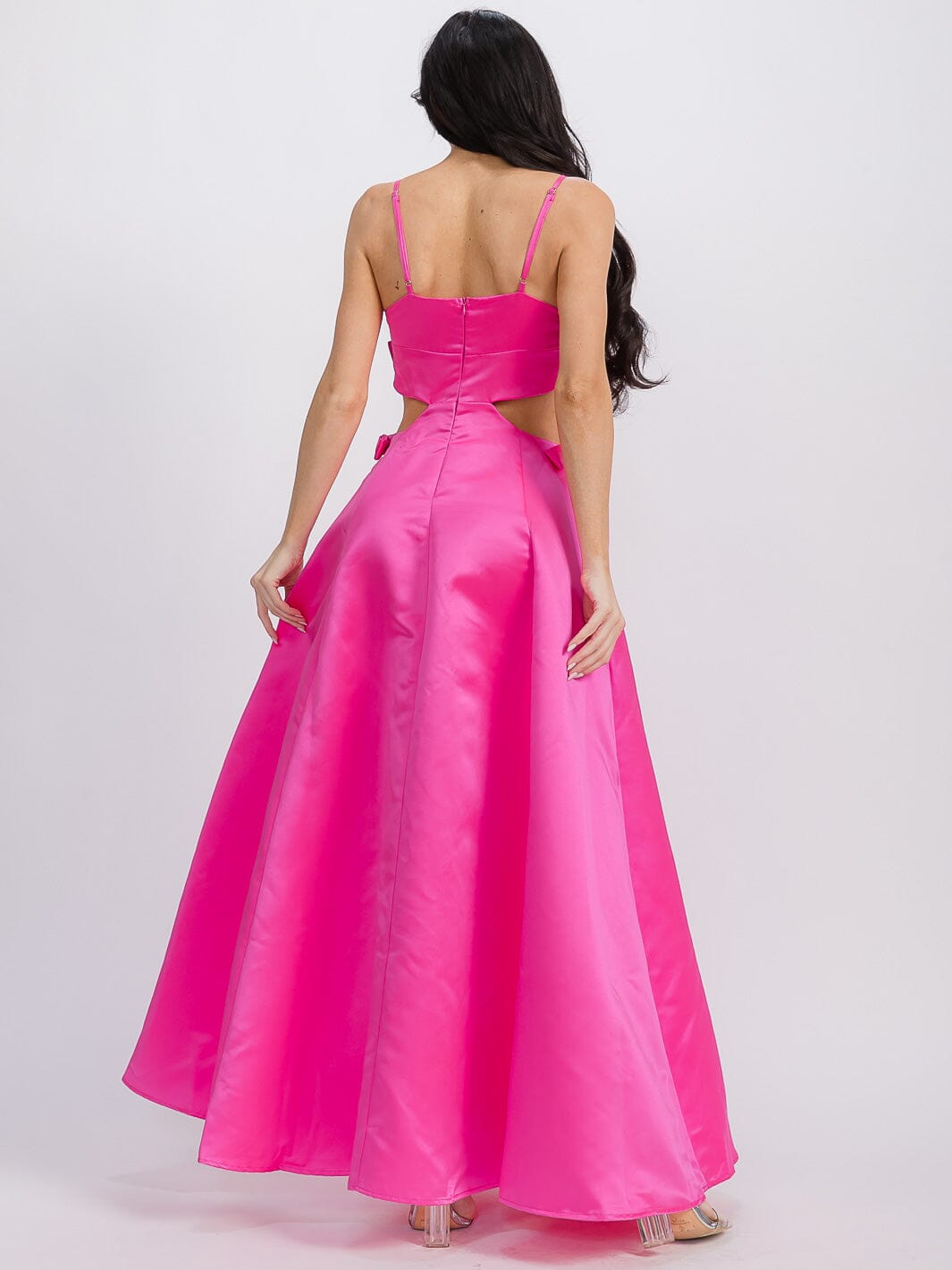 WOMEN'S SLEEVELESS CUT OUT FRONT POCKETS MAXI DRESS