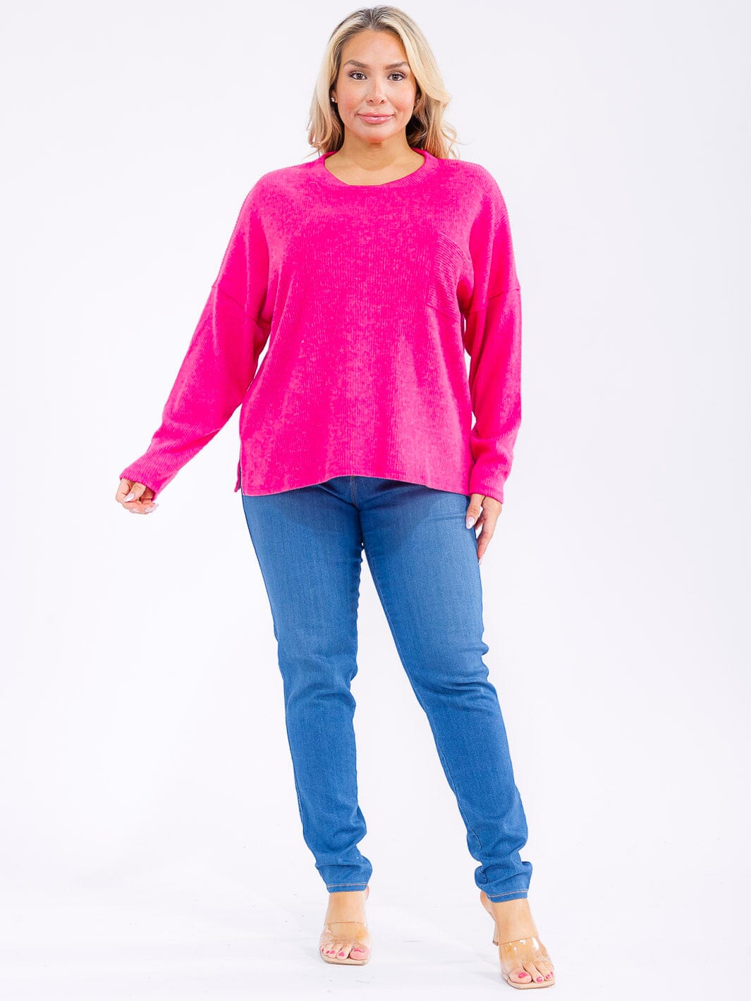 PLUS SIZE LONG SLEEVE FRONT POCKET TOP