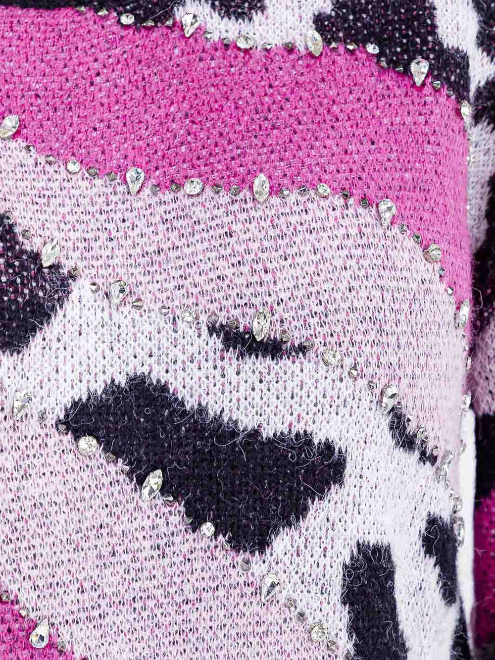 PLUS SIZE LONG SLEEVE ANIMAL PRINT STUDS PULLOVER KNIT SWEATER