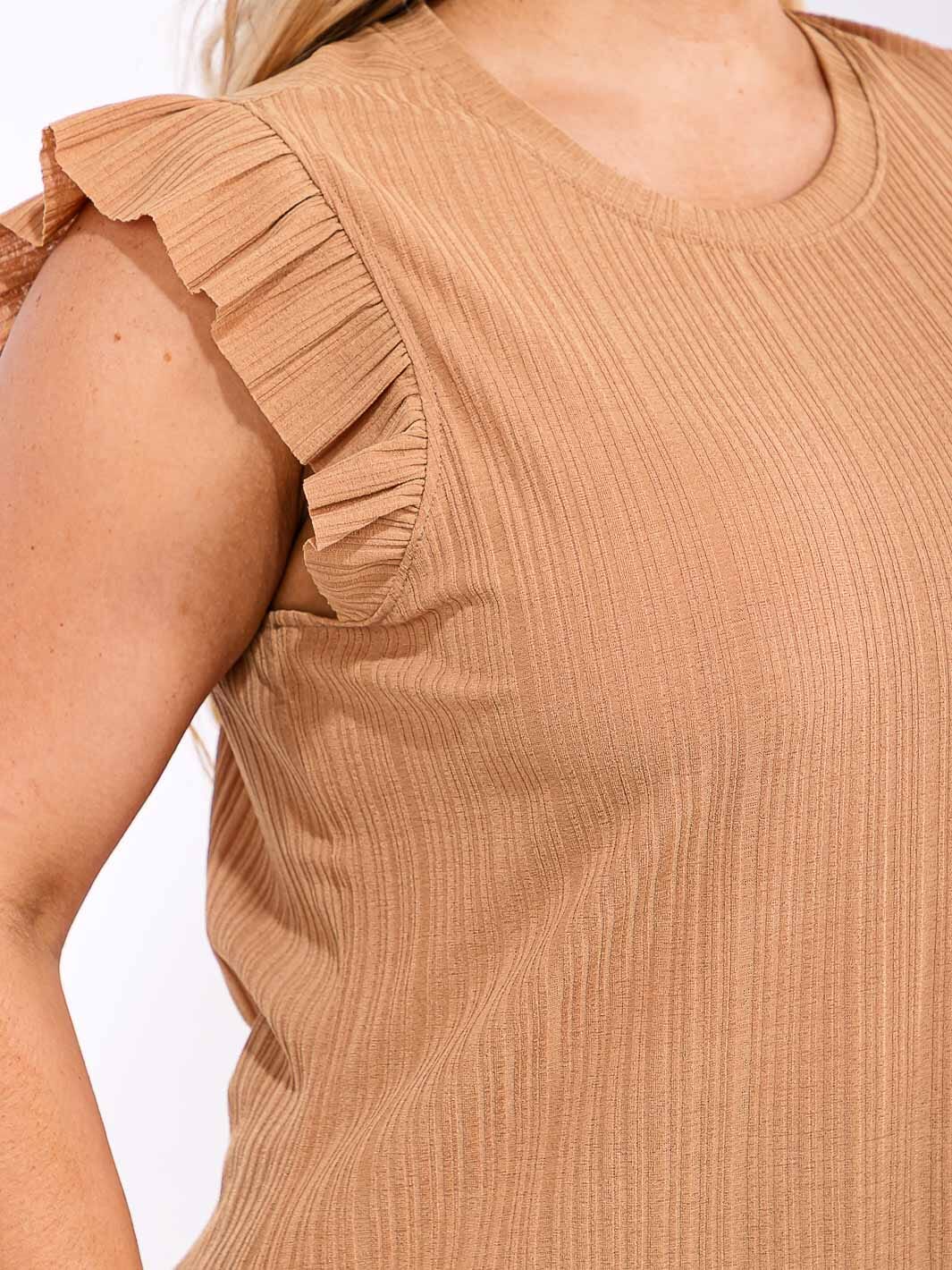 PLUS SIZE SLEEVELESS RUFFLE DETAILED TANK TOP