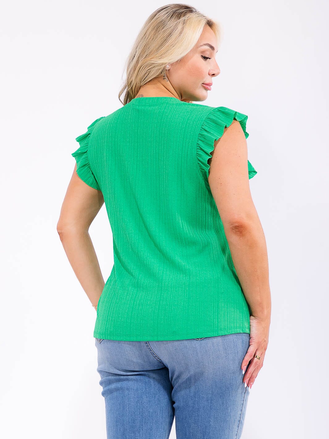 PLUS SIZE SLEEVELESS RUFFLE DETAILED TANK TOP