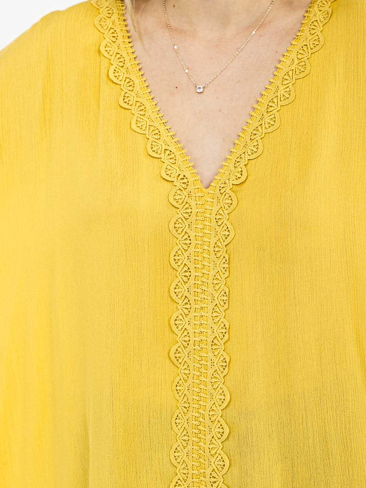 WOMEN'S SHORT SLEEVE V-NECK LACE TRIM TUNIC BLOUSE