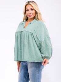 PLUS SIZE LONG SLEEVE V-NECK TUNIC TOP