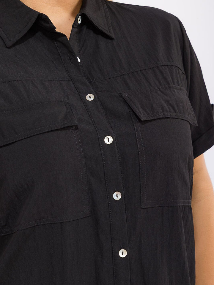 PLUS SIZE SHORT SLEEVE BUTTON UP FRONT POCKETS BLOUSE
