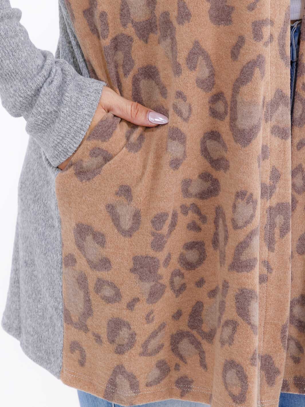 PLUS SIZE LONG SLEEVE POCKETS OPEN FRONT ANIMAL PRINT CARDIGAN