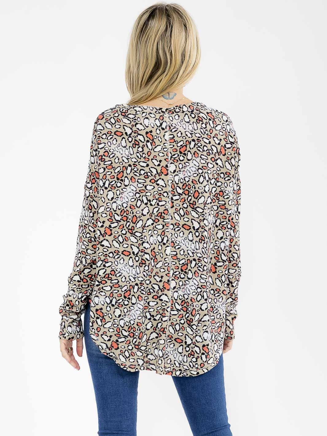 WOMEN'S LONG SLEEVE V-NECK BUTTON UP ANIMAL PRINT TUNIC TOP