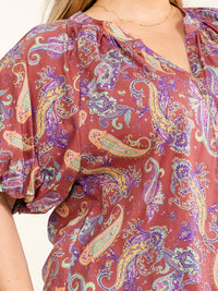 PLUS SIZE SHORT PUFF SLEEVE V-NECK MULTI PRINT BLOUSE