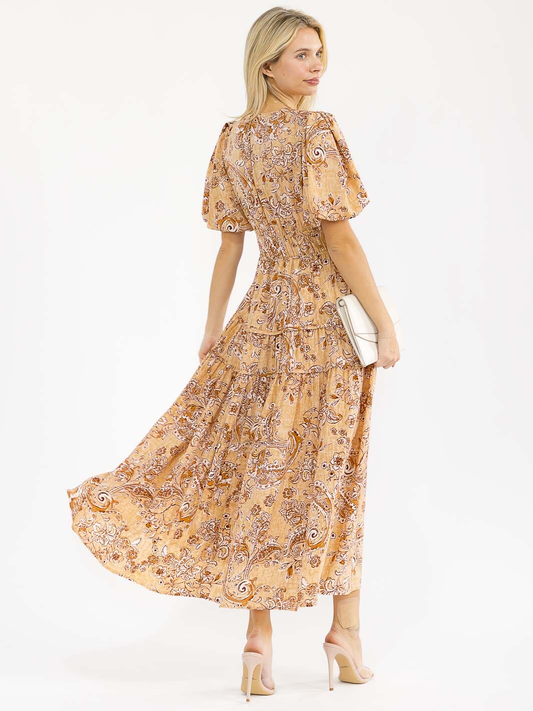 WOMEN'S SHORT PUFF SLEEVES V-NECK TIERED PAISLEY PRINT MAXI DRESS