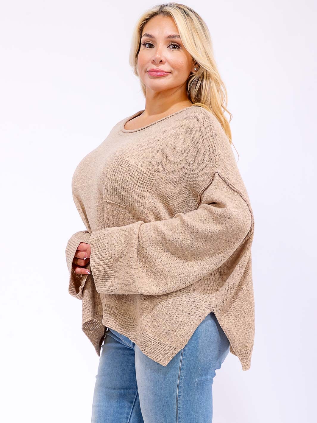 PLUS SIZE LONG SLEEVE FRONT POCKET KNIT PULLOVER SWEATER