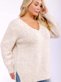 PLUS SIZE LONG SLEEVE KNIT PULLOVER SWEATER