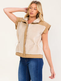 WOMEN'S SLEEVELESS BUTTON CLOSURE ADJUSTABLE WAIST SHERPA CONTRAST VEST