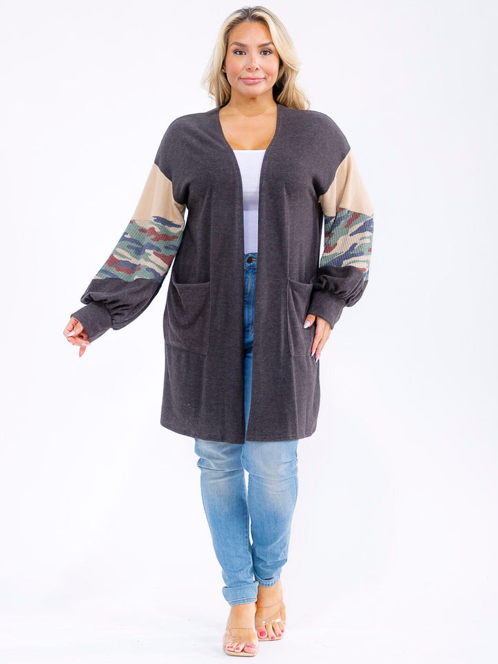 PLUS SIZE LONG SLEEVE OPEN FRONT POCKETS CAMO PRINT CARDIGAN