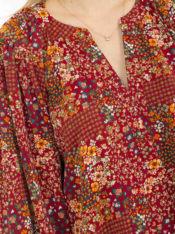 WOMEN'S LONG SLEEVE V-NECK FLORAL PRINT BLOUSE