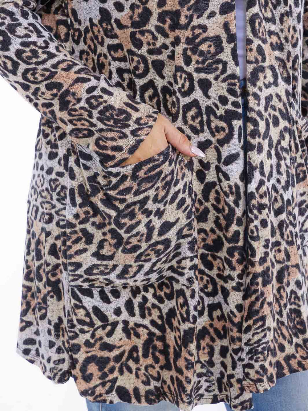PLUS SIZE LONG SLEEVE OPEN FRONT POCKETS ANIMAL PRINT CARDIGAN