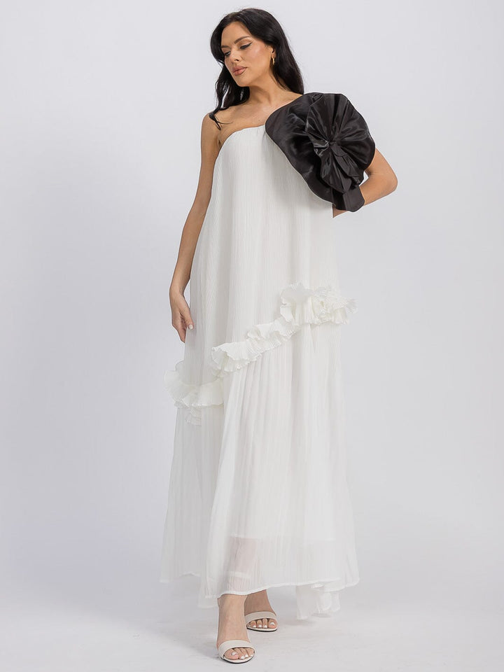 WOMEN'S SLEEVELESS ONE SHOULDER TIERED FLOWER DETAILED MAXI DRESS
