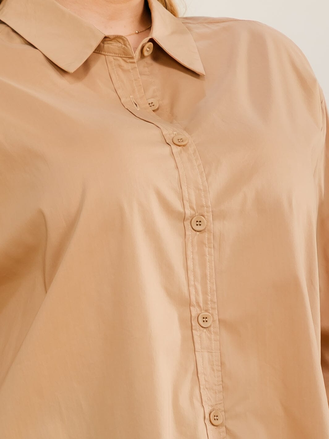 ENTRO PLUS SIZE LONG SLEEVE BUTTON UP HIGH-LOW SOLID SHIRT