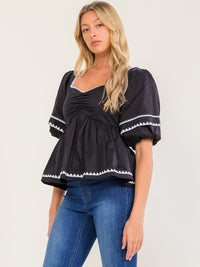 WOMEN'S SHORT PUFF SLEEVE SMOCK TRIM DETAILED PEPLUM BLOUSE