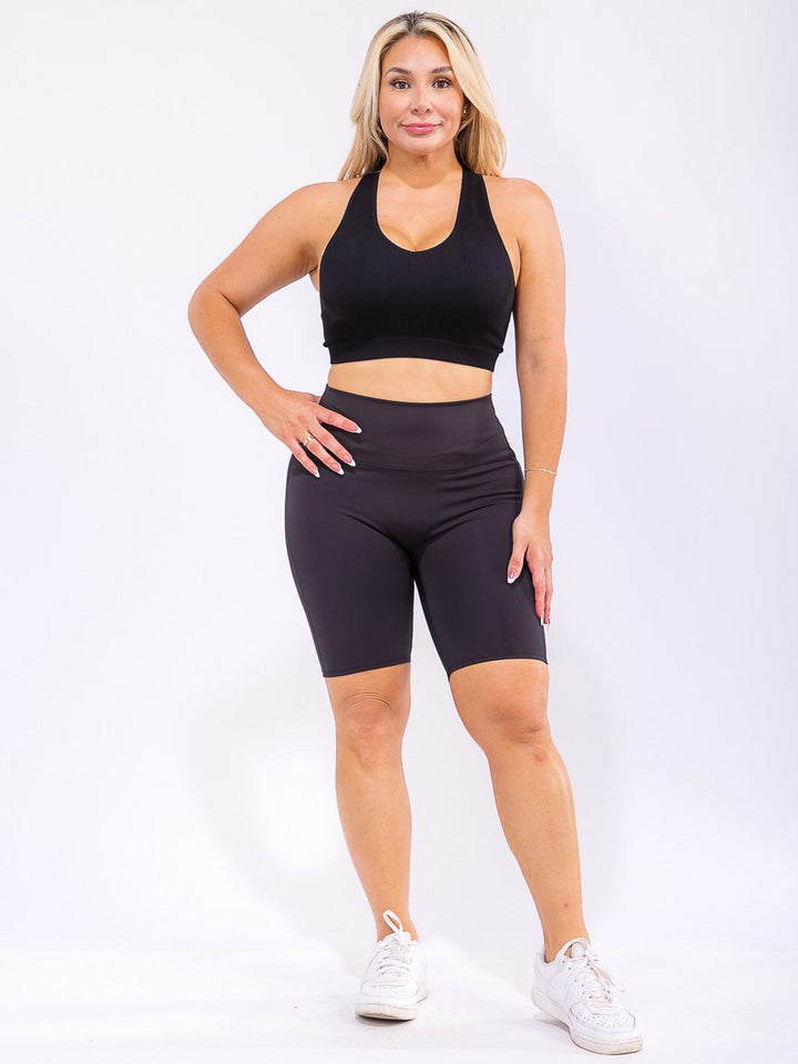 PLUS SIZE ELASTIC WAIST CAPRI SHORTS