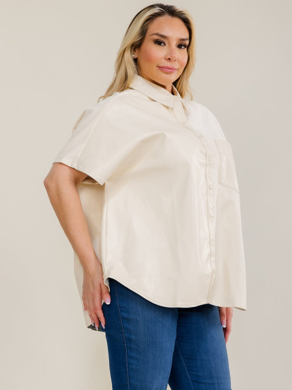 ENTRO PLUS SIZE SHORT SLEEVE BUTTON UP FRONT POCKET PU CONTRAST BLOUSE