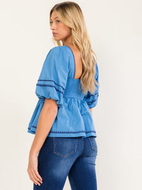 WOMEN'S SHORT PUFF SLEEVE SMOCK TRIM DETAILED PEPLUM BLOUSE