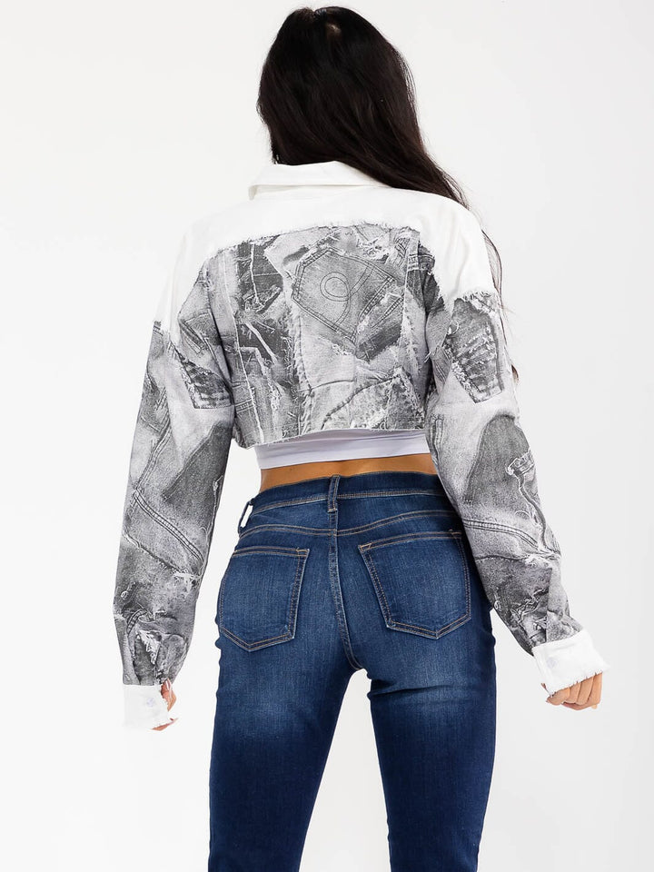WOMEN'S LONG SLEEVE BUTTON CLOSURE FRONT POCKETS DENIM PRINT CROP JACKET