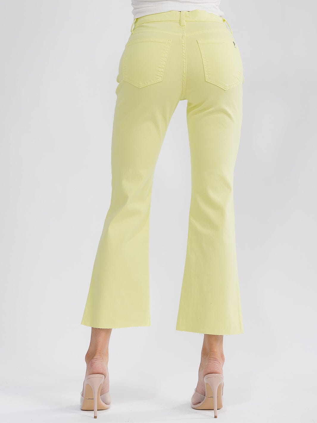 WOMEN'S BUTTON CLOSURE POCKETS BELL LEG DENIM PANTS