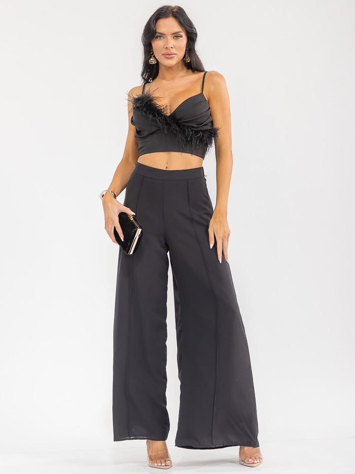 WOMEN'S SLEEVELESS CROP TOP & BUTTON CLOSURE PANTS FEATHER DETAILED 2PC. SET