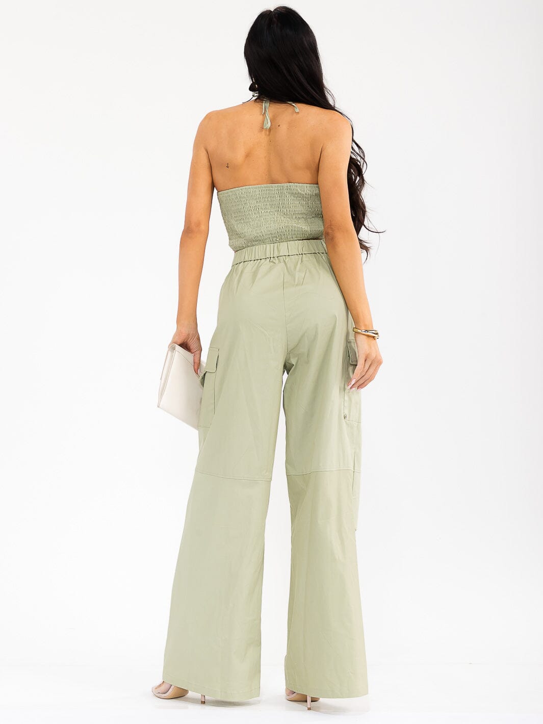 WOMEN'S SLEEVELESS CROP TOP & BUTTON CLOSURE PANTS SOLID 2PC. SET