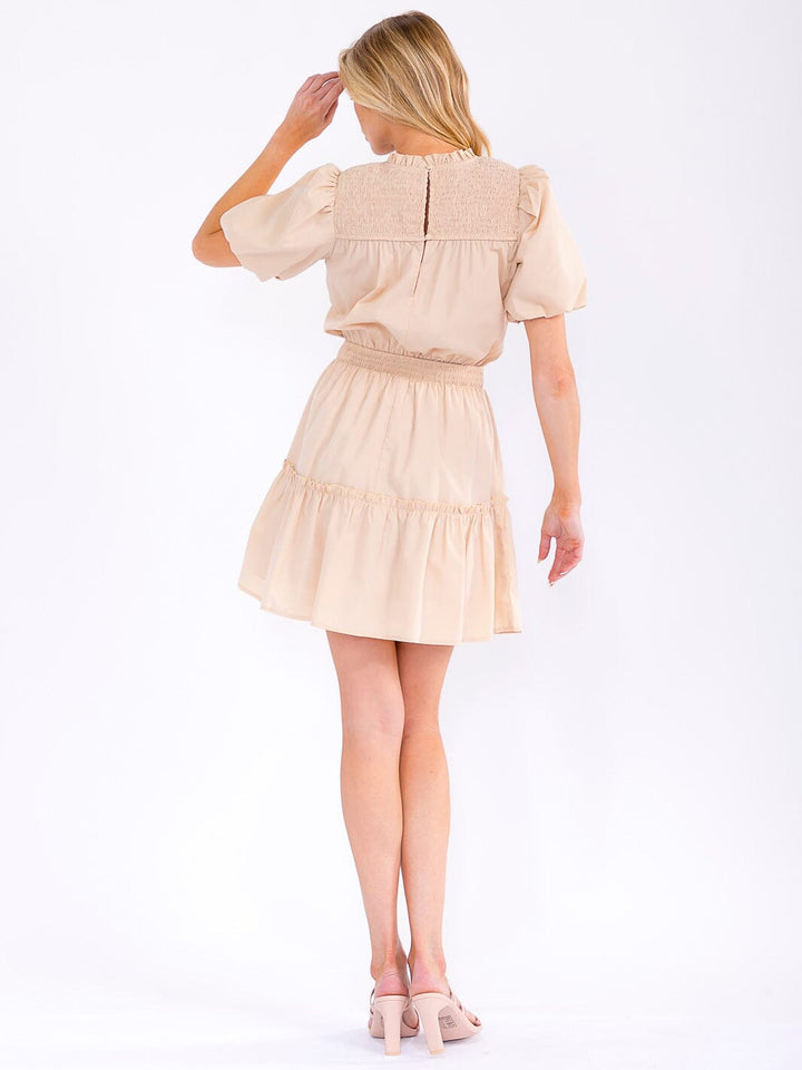 WOMEN'S SHORT PUFF SLEEVE ELASTIC WAIST TIERED MINI DRESS