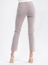 WOMEN'S BUTTON CLOSURE POCKETS RAW EDGE STRAIGHT LEG DENIM PANTS