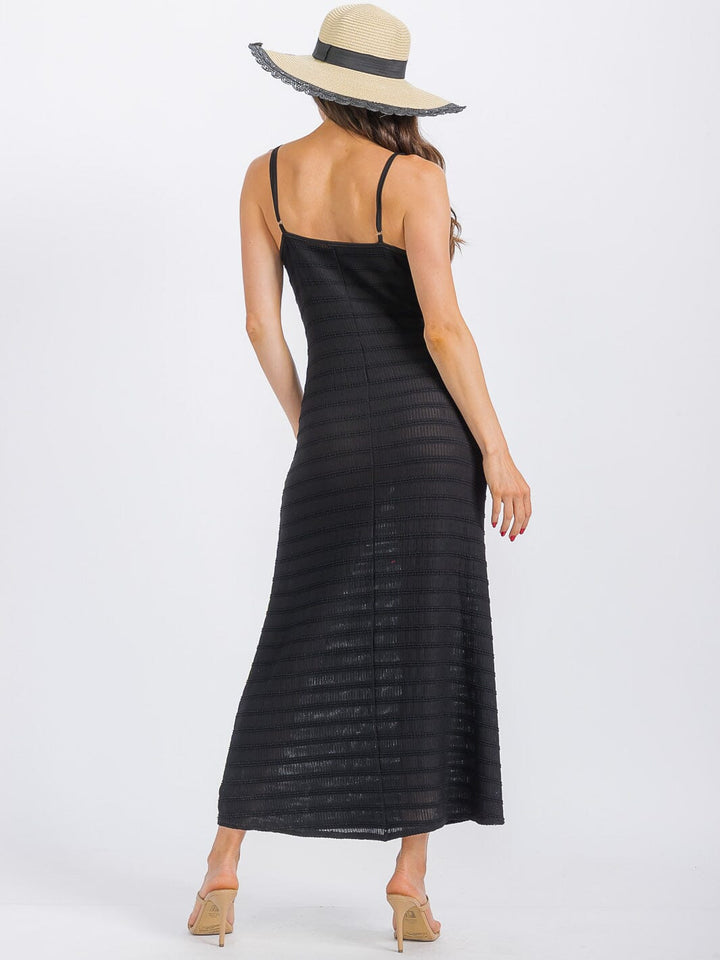 WOMEN'S SLEEVELESS BODYCON KNIT MAXI DRESS