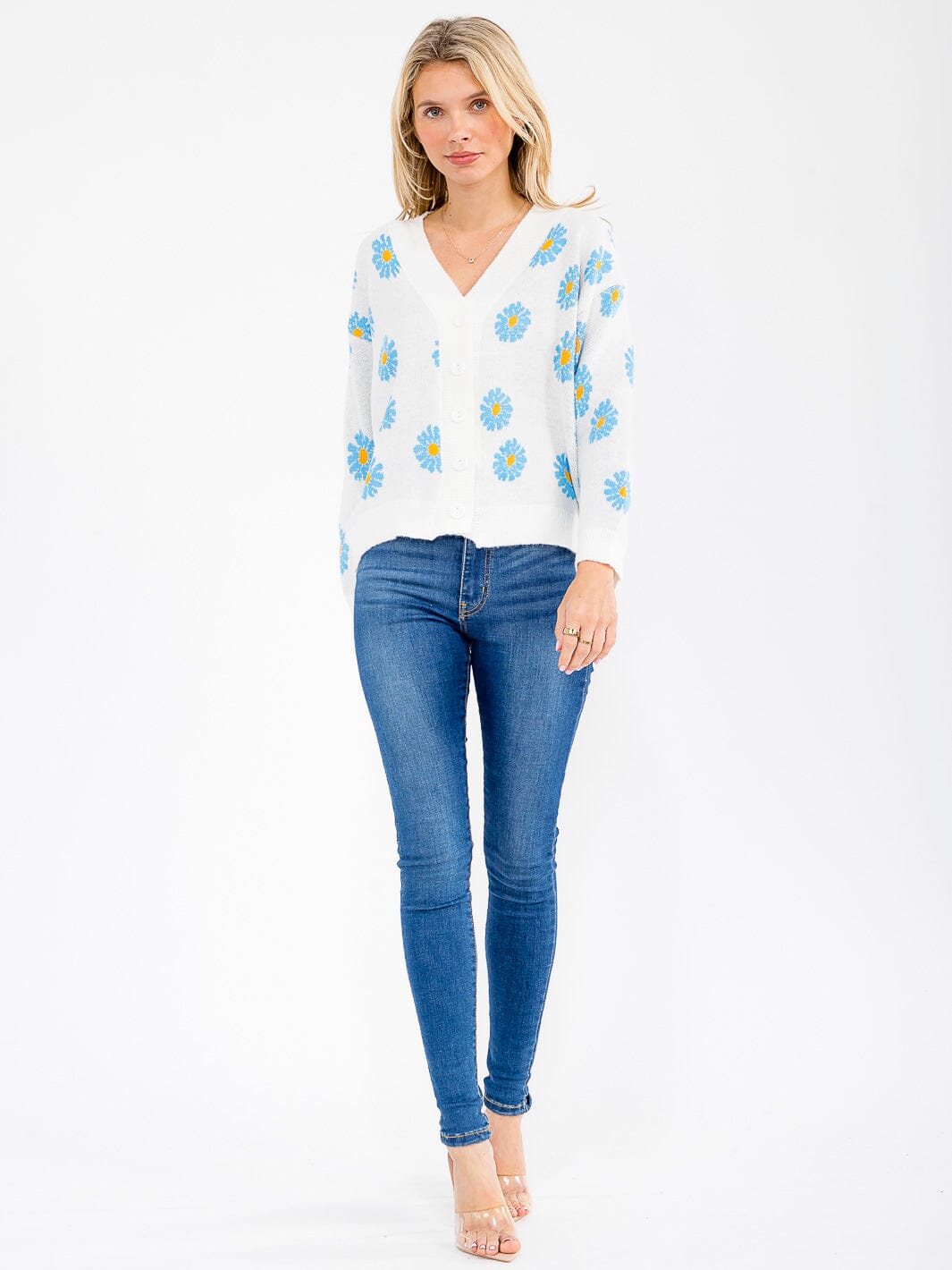 WOMEN'S LONG SLEEVE BUTTON CLOSURE FLORAL SWEATER