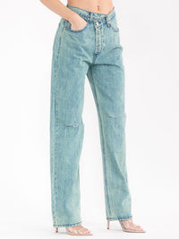 WOMEN'S BUTTON CLOSURE POCKETS WASHED WIDE LEG DISTRESS DENIM PANTS
