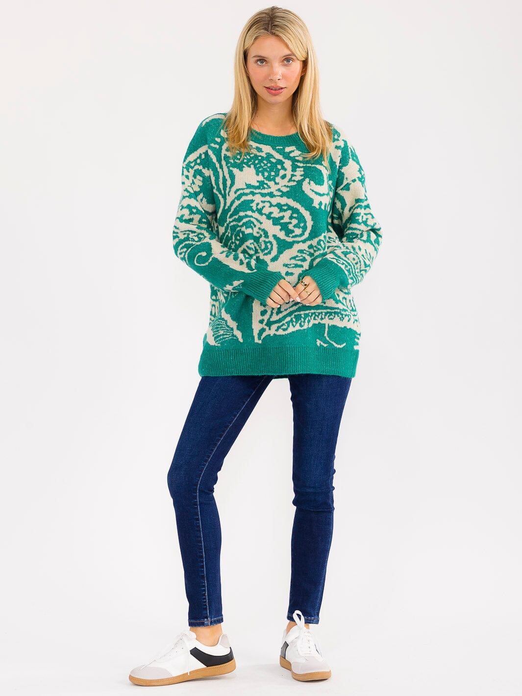 WOMEN'S LONG SLEEVE KNIT PULLOVER COLORBLOCK PRINT SWEATER