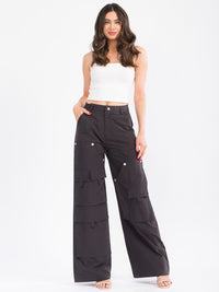 WOMEN'S BUTTON CLOSURE CARGO POCKETS WIDE LEG DENIM PANTS