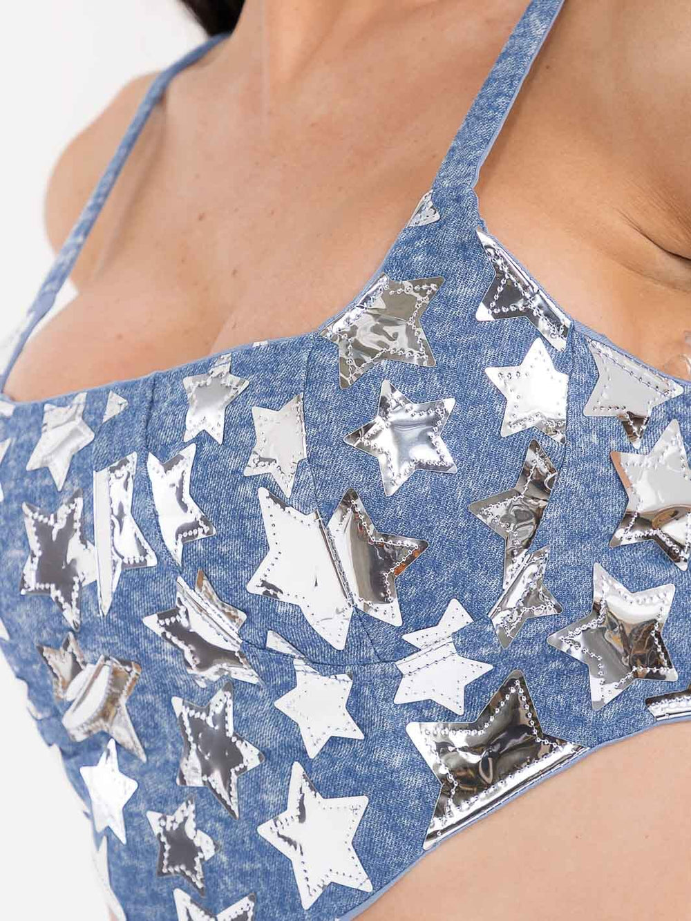 WOMEN'S SLEEVELESS STARS PRINT CROP TOP