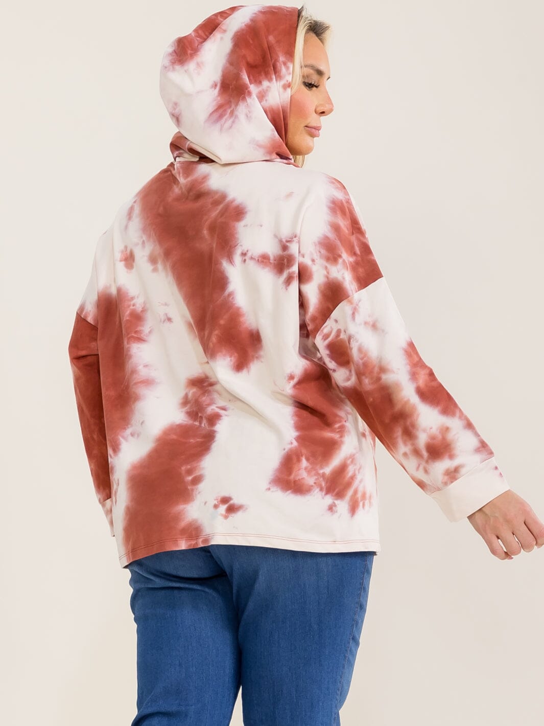 PLUS SIZE LONG SLEEVE TIE DYE PULLOVER HOODED SWEATER
