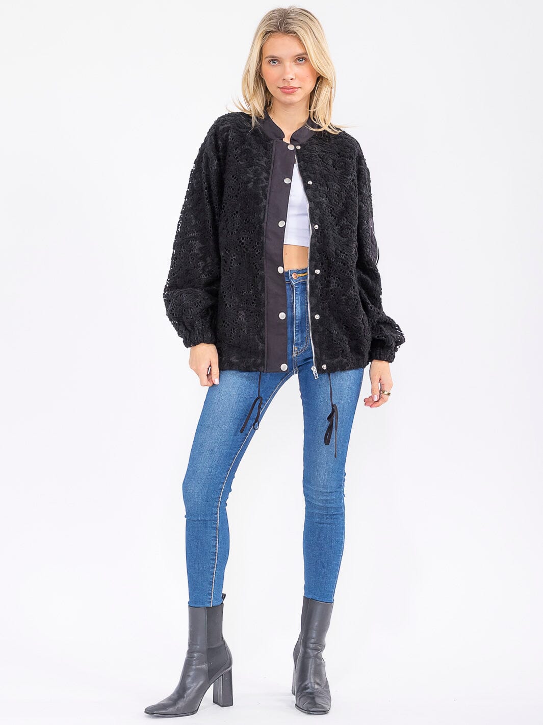 WOMEN'S LONG SLEEVE BUTTON CLOSURE FRONT POCKETS CROCHET JACKET